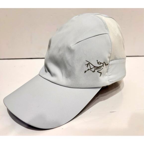 Arcteryx Runnin Hat Light Grey Blue Adjustable Hiking L/XL - Picture 1 of 7